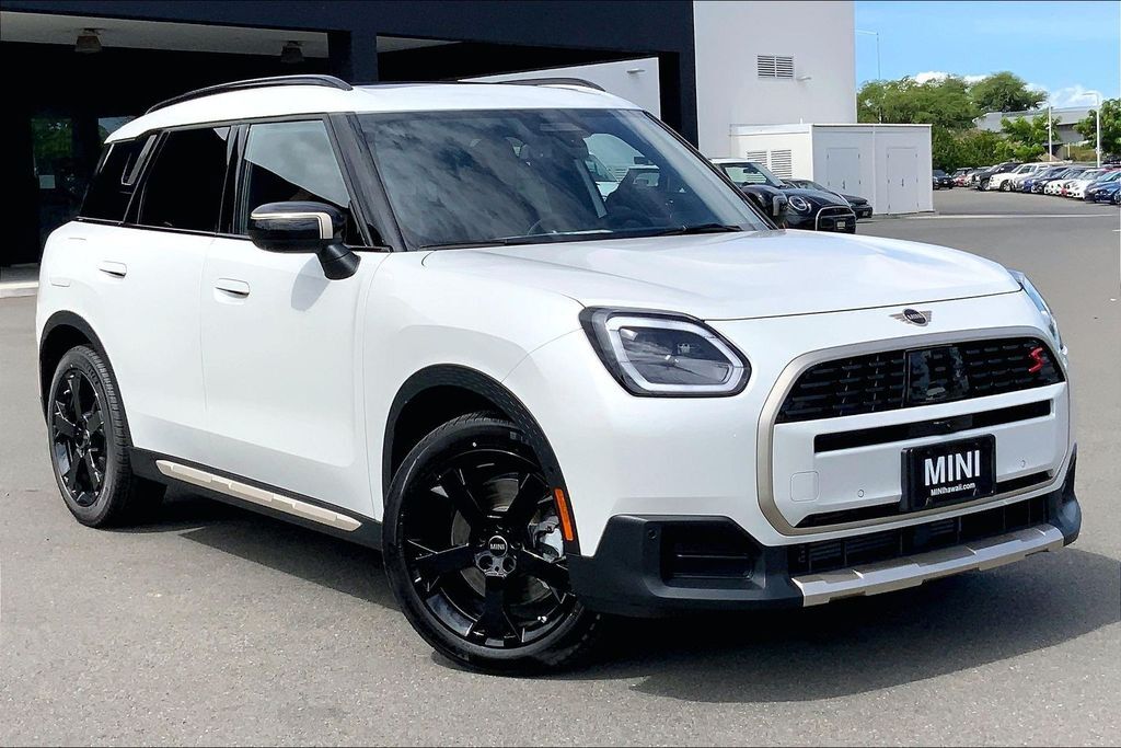 2027 MINI Cooper S Countryman at MINI of Hawaii, photo 1
