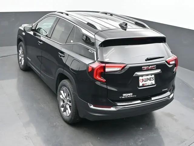 2024 Gmc Terrain SLT photo 30