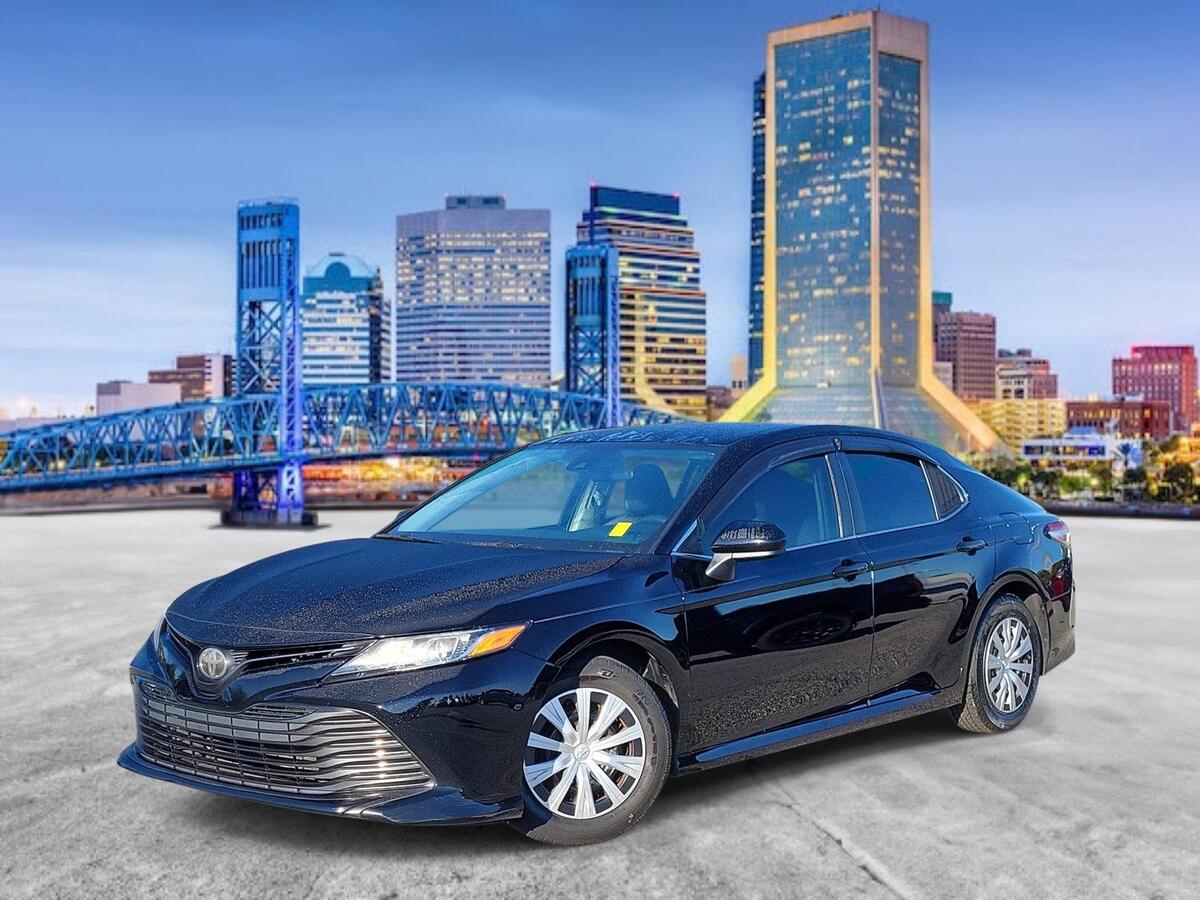 2019 Toyota Camry LE