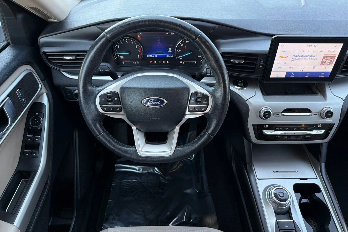 2021 Ford Explorer XLT - Photo 14