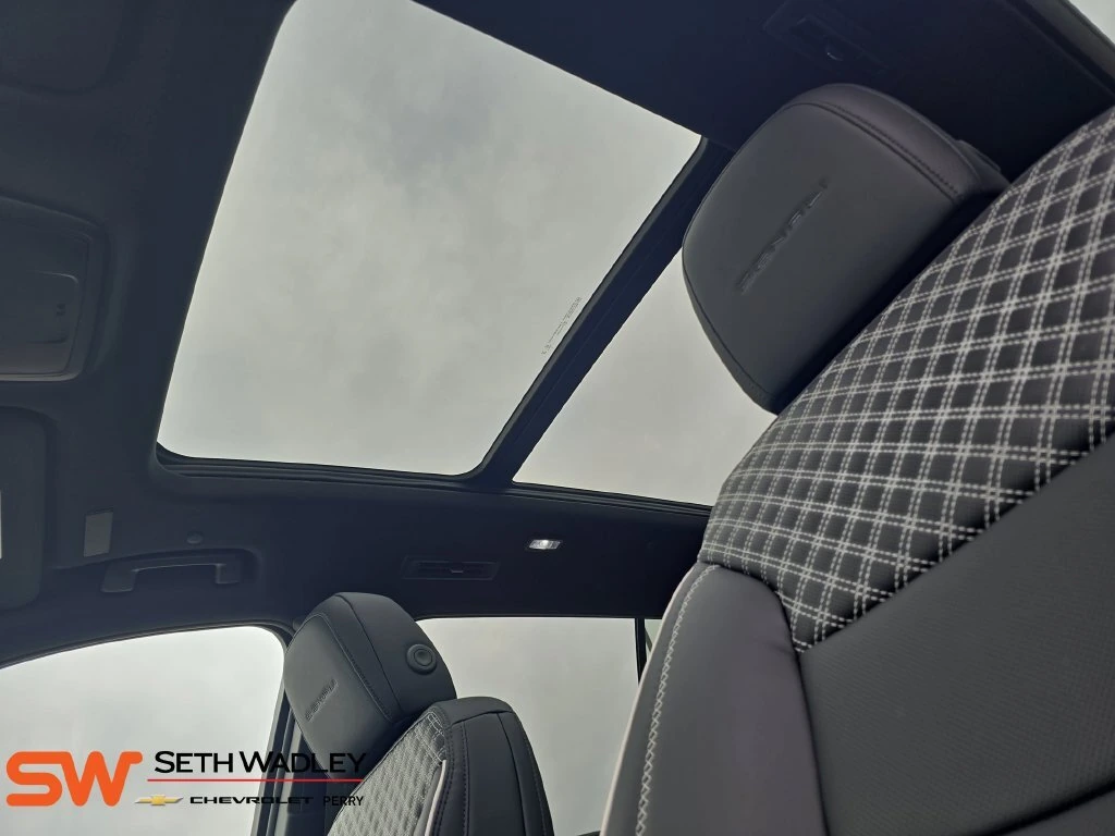 2026 GMC Acadia Denali - Photo 31