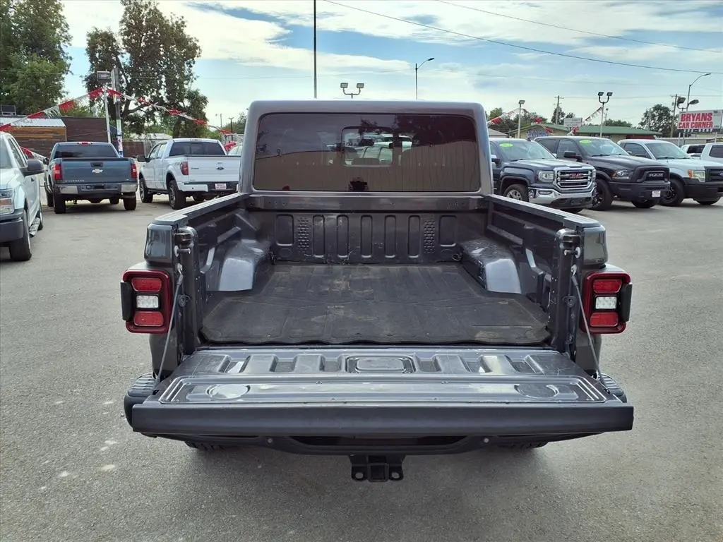 2020 Jeep Gladiator Rubicon photo 12
