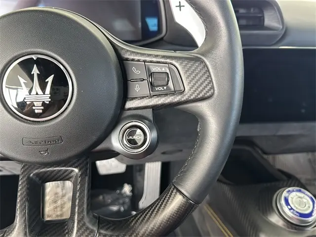2022 Maserati MC20 Base photo 12