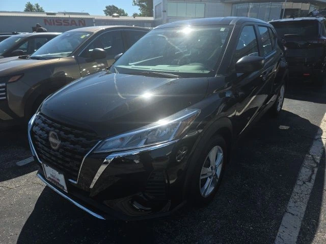 2025 Nissan Kicks Play 1.6 FWD's photo