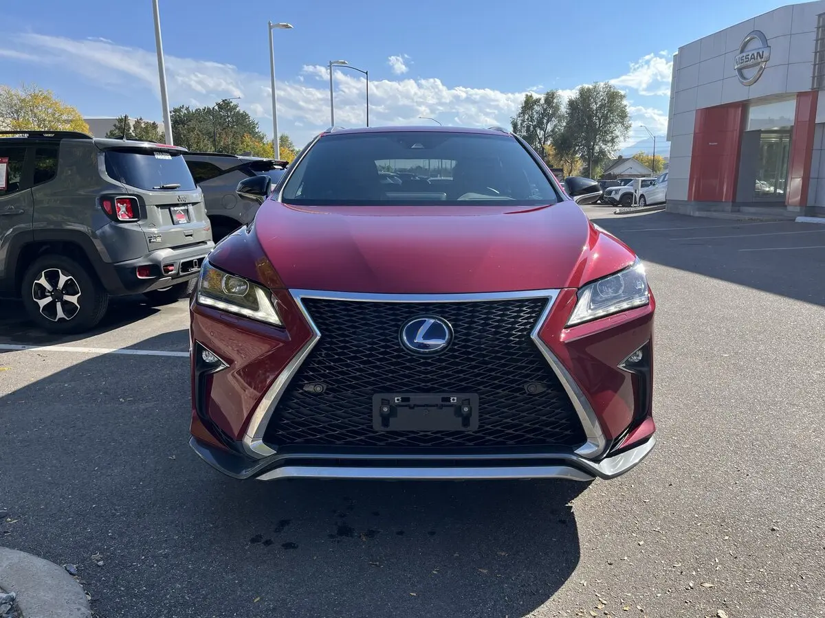 2019 Lexus RX 450h photo 3