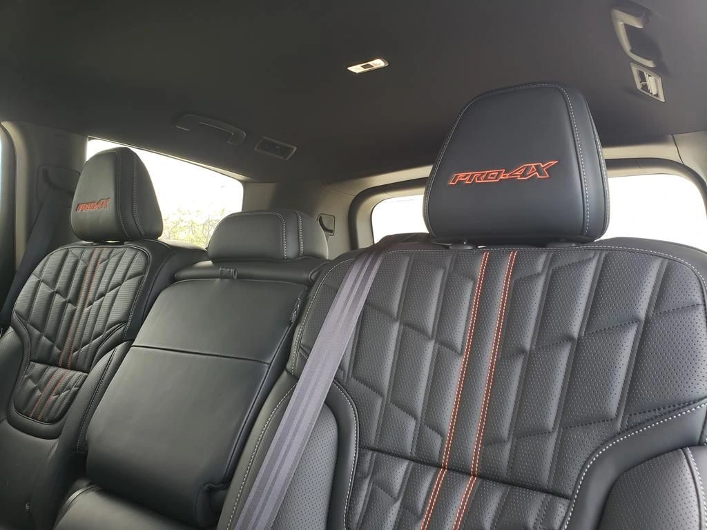 2025 Nissan Armada PRO-4X - Photo 17