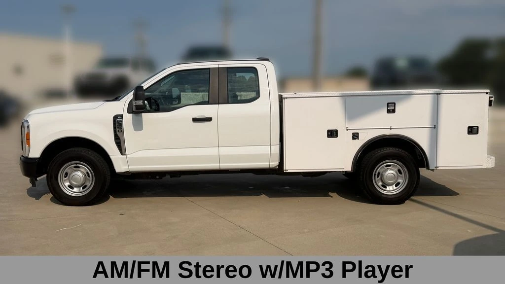 Used 2023 Ford F-350 Super Duty XL with VIN 1FT8X3AA9PED80735 for sale in Kansas City