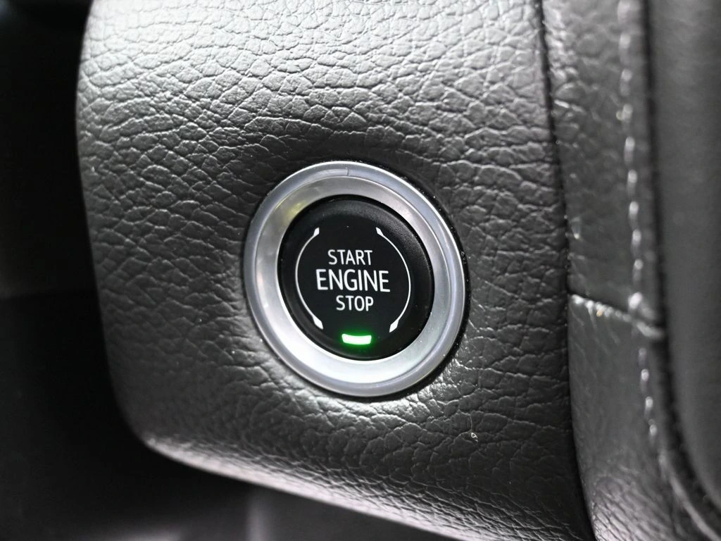 2024 GMC Yukon Denali - Photo 14