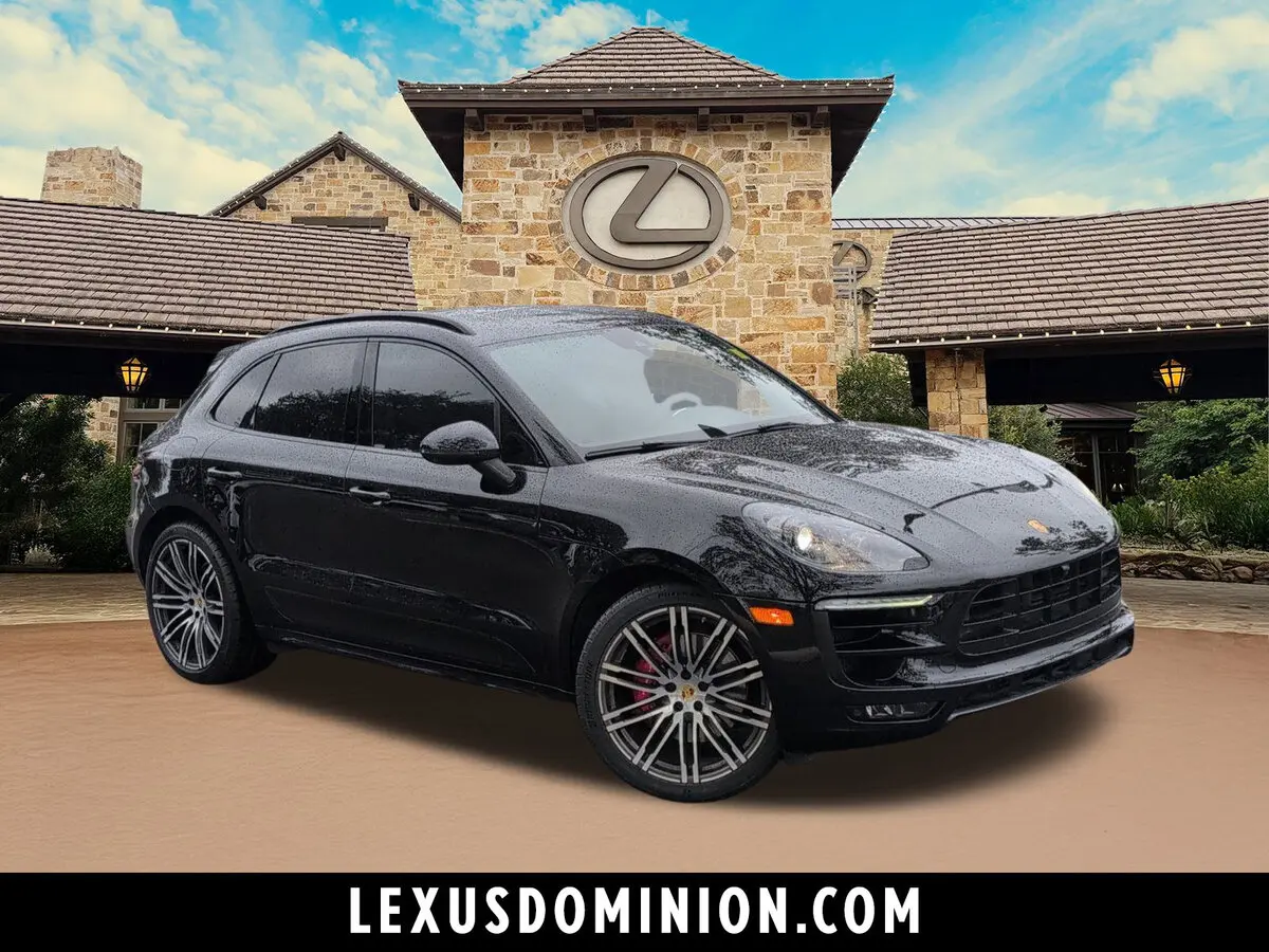2018 Porsche Macan GTS's photo
