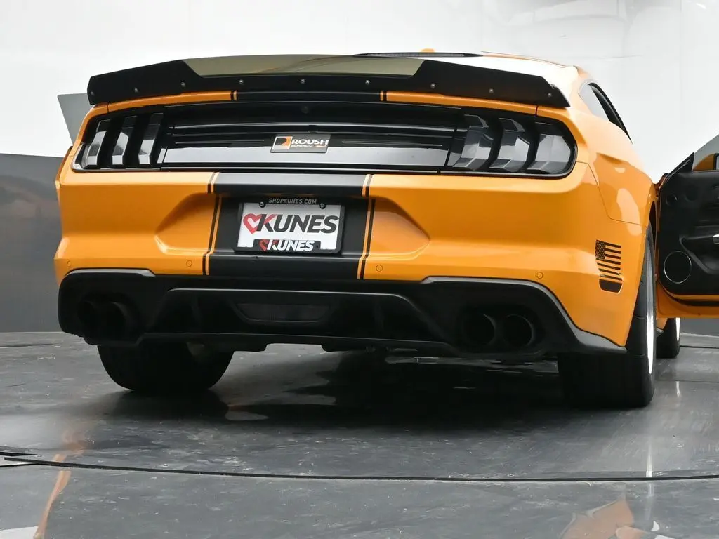 2019 Ford Mustang GT Premium photo 57