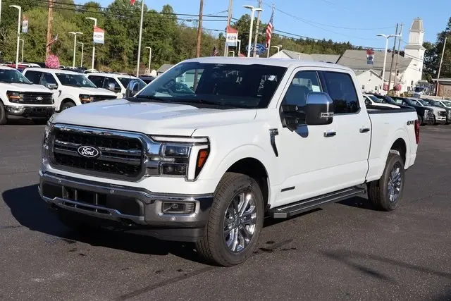 2025 Ford F-150 Lariat photo 16