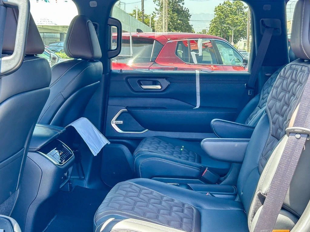 2026 Nissan Armada Platinum Reserve - Photo 21