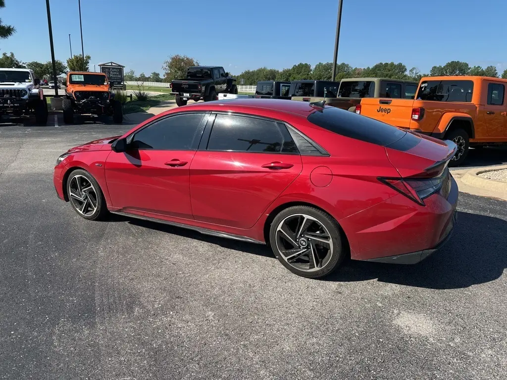 2022 Hyundai Elantra N Line photo 8