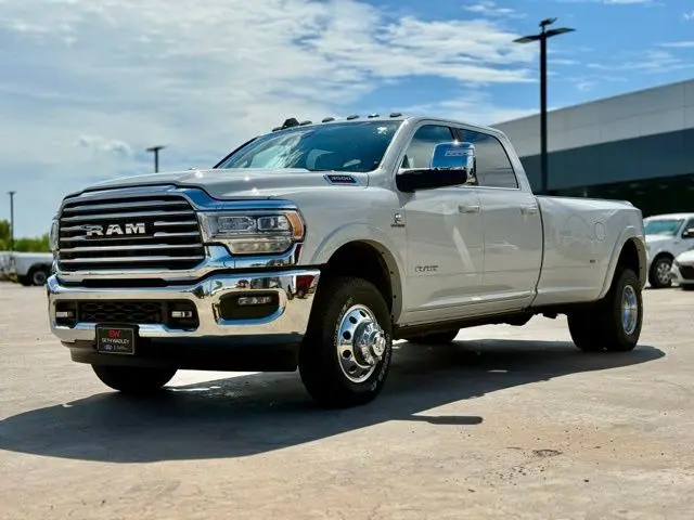 2024 Ram 3500 Laramie Longhorn photo 3