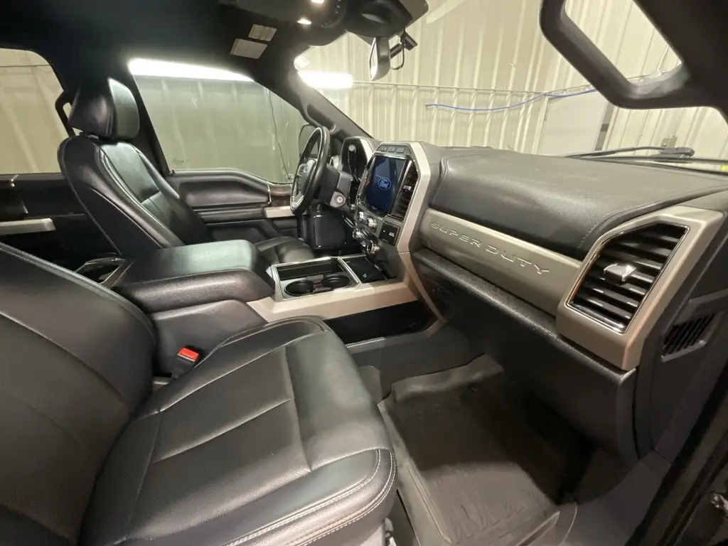 2022 Ford F-250 photo 12