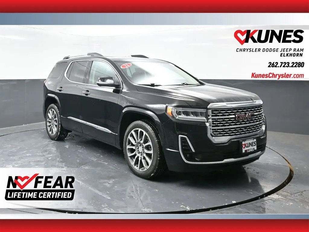 2021 GMC Acadia Denali's photo