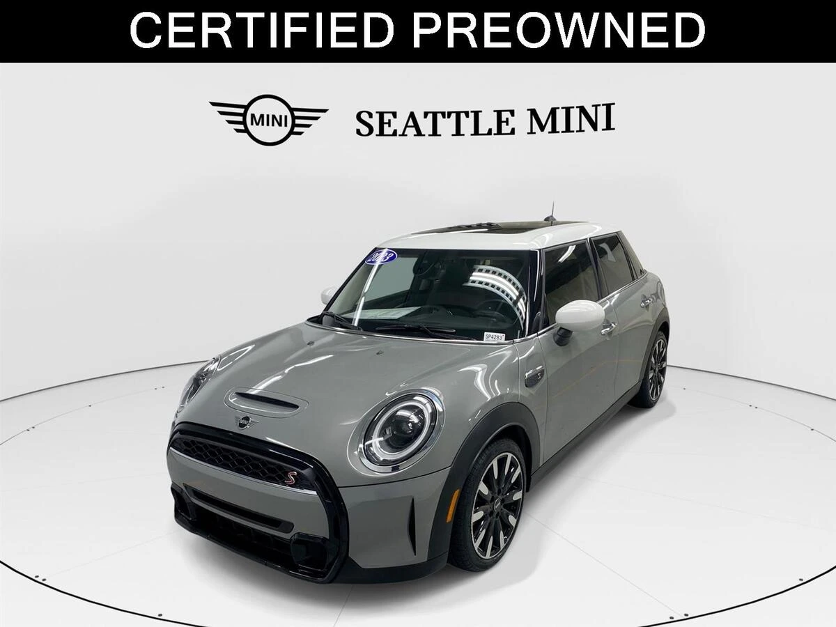 2023 MINI Hardtop Cooper S's photo