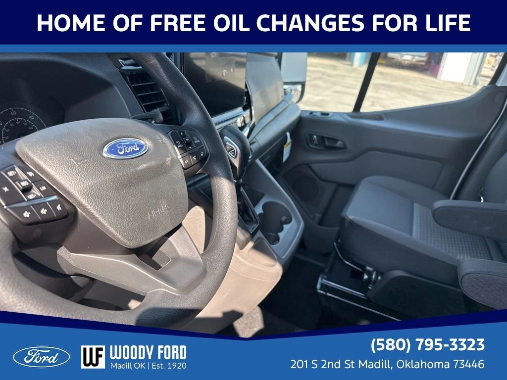 2025 Ford Transit Passenger Van XLT - Photo 36
