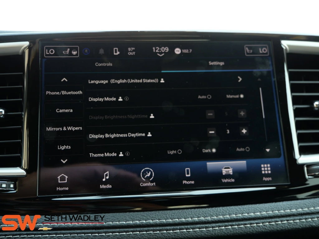 2023 Chrysler Pacifica Touring - Photo 36