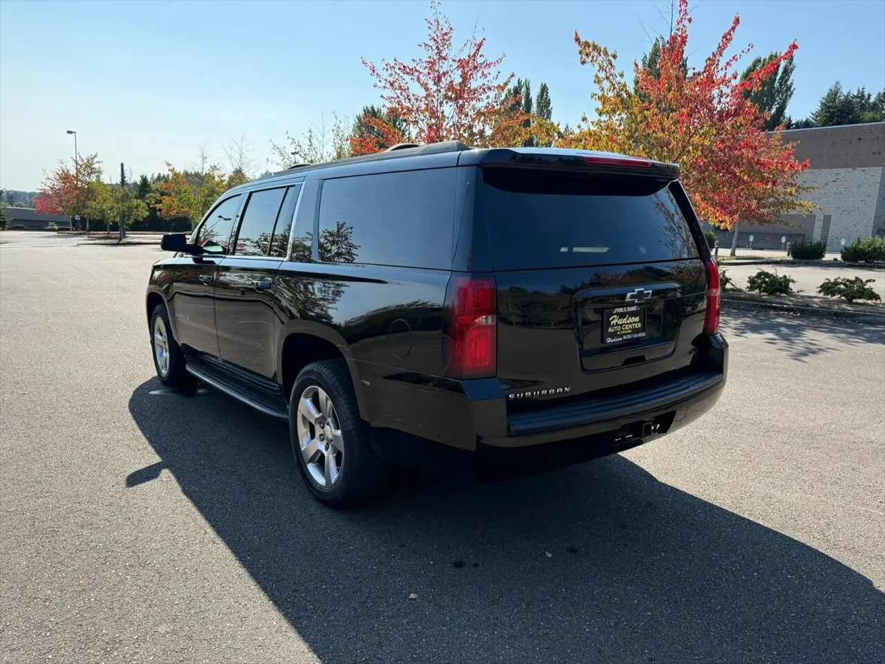 2016 Chevrolet Suburban LT photo 7