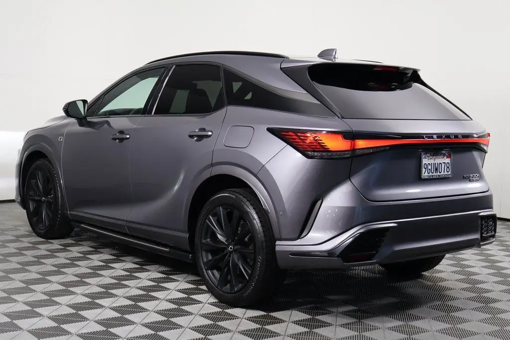 2023 Lexus RX 500h F SPORT Performance photo 6
