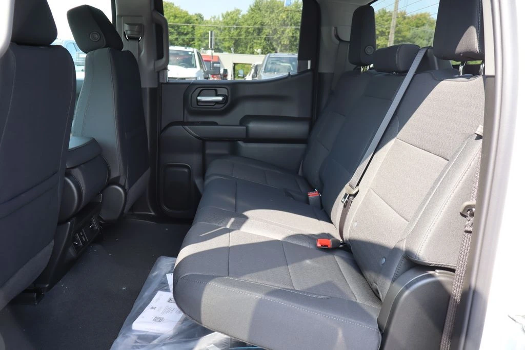 2026 Chevrolet Silverado 1500 Custom - Photo 17