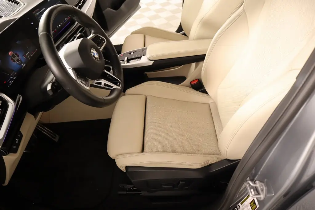 2025 Bmw X2 xDrive28i photo 9