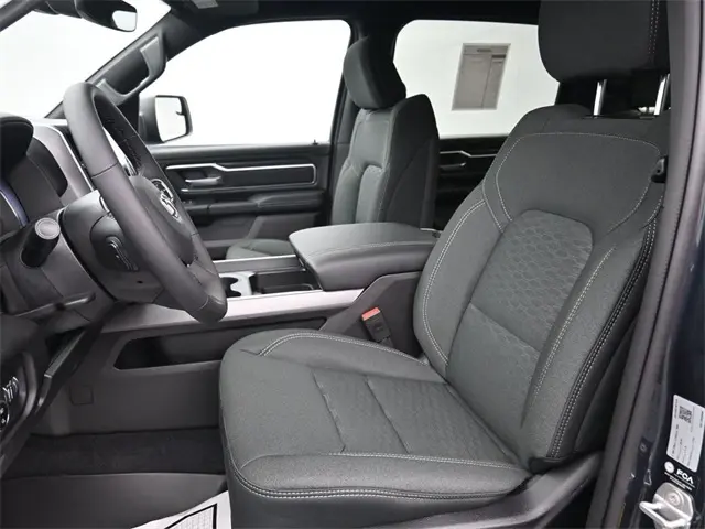 2025 Ram 1500 Big Horn Lone Star photo 9