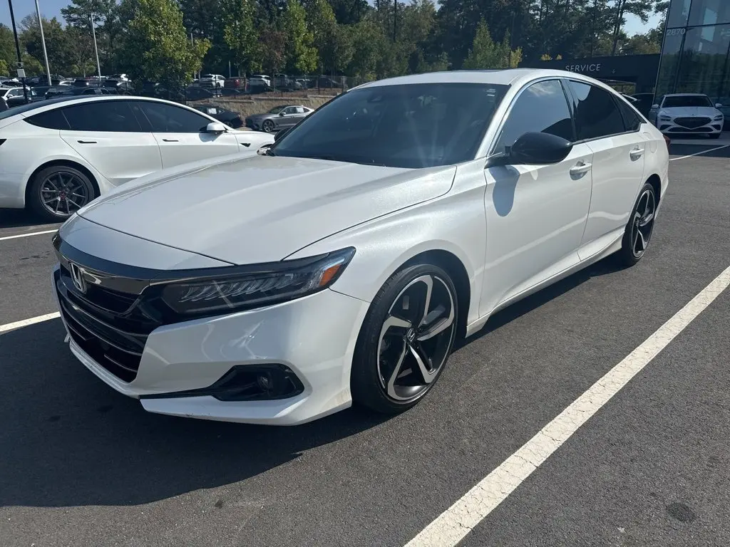 2022 Honda Accord Sport photo 2
