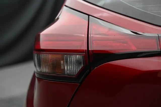 2023 Nissan Kicks SV photo 12