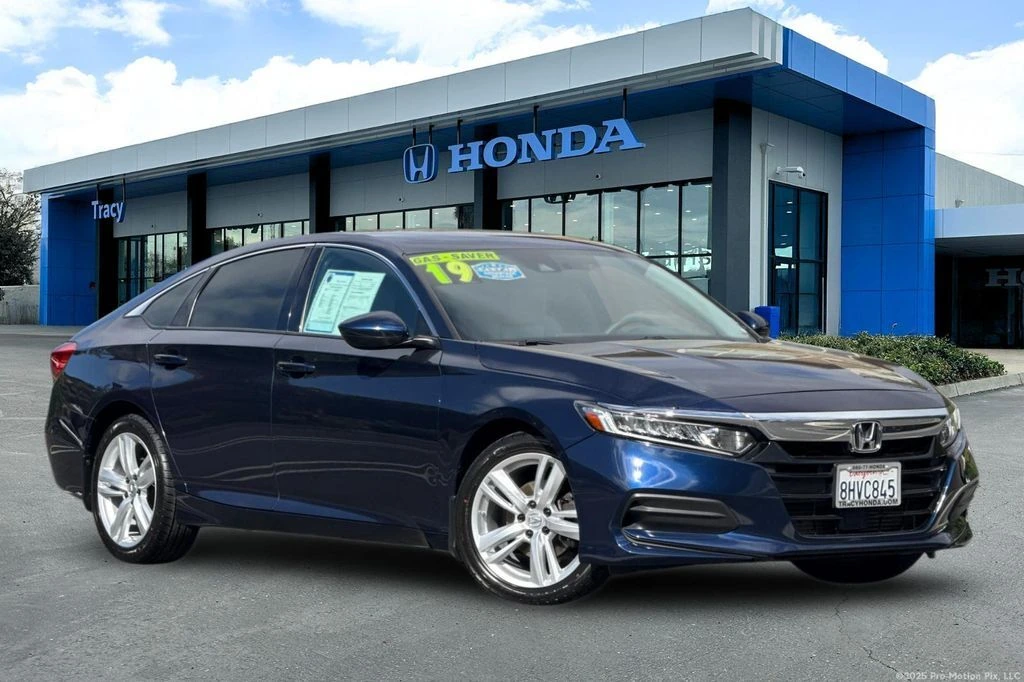 2019 Honda Accord 1.5T LX CVT's photo