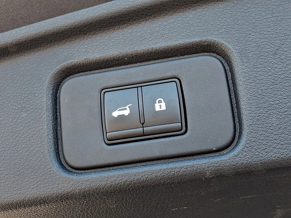 2023 Nissan Pathfinder SL - Photo 29