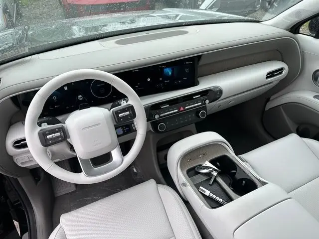 2026 Hyundai Palisade SEL photo 2