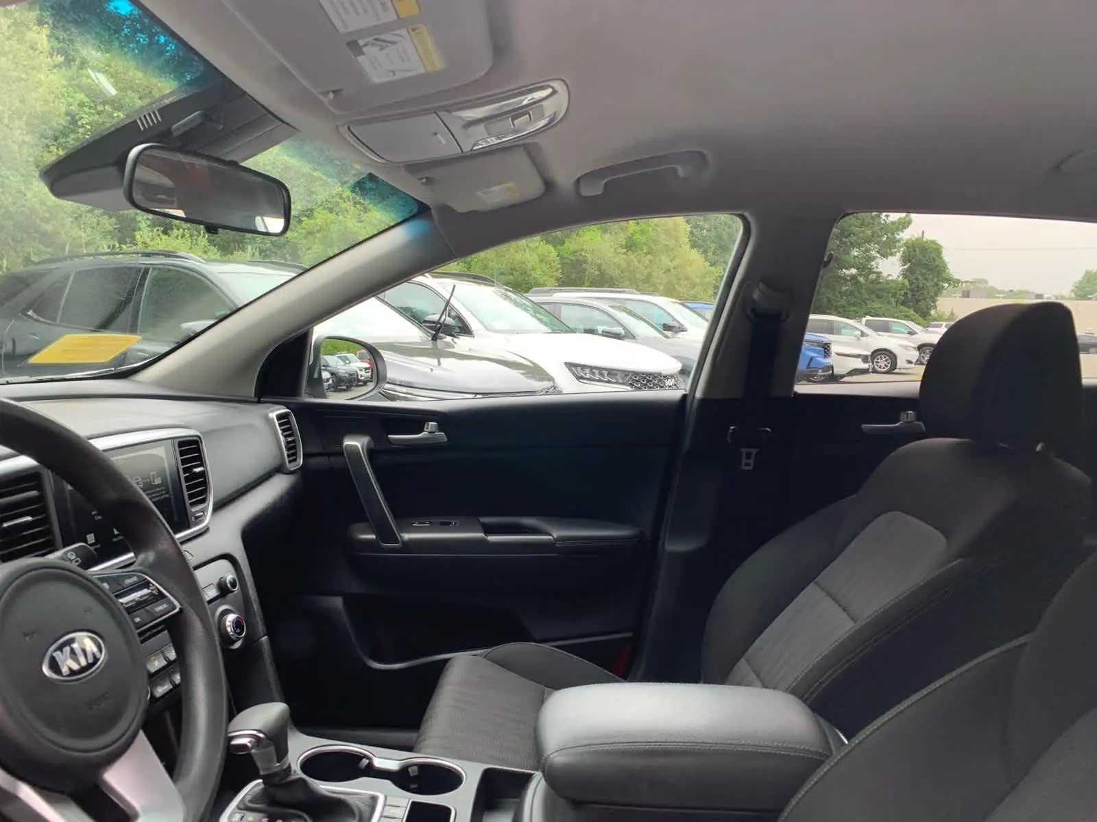 2020 Kia Sportage LX photo 12