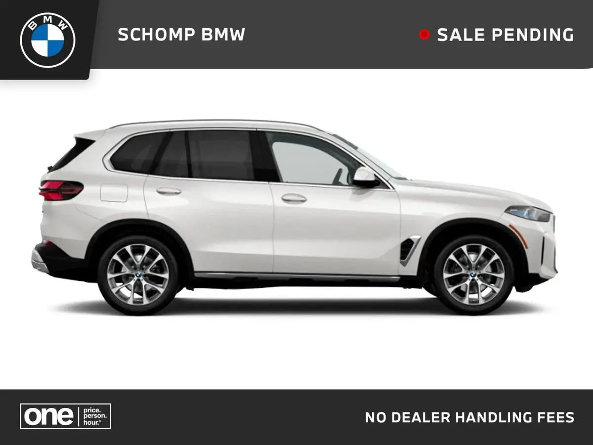 2026 BMW X5 40i's photo