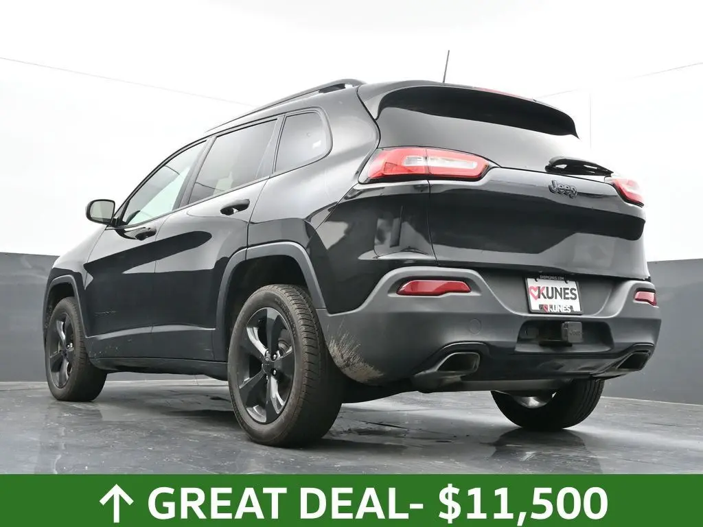 2017 Jeep Cherokee Altitude photo 36