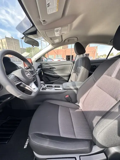 2025 Nissan Sentra SV photo 24