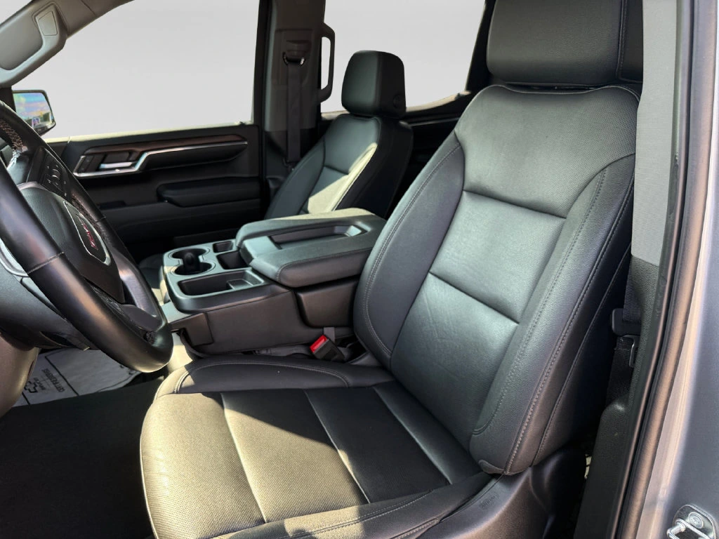 2023 GMC Sierra 1500 SLT - Photo 16
