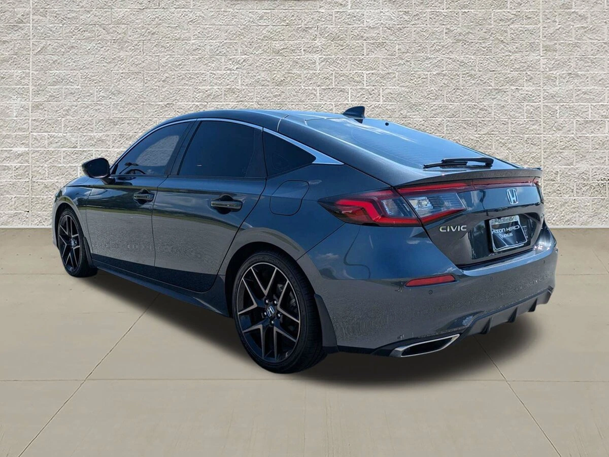 2024 Honda Civic Hatchback Sport Touring - Photo 6