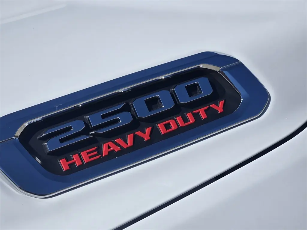 2026 Ram 2500 Tradesman photo 8