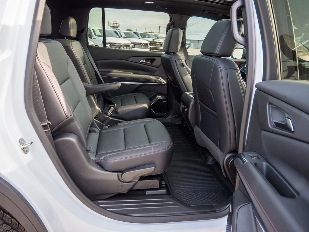 2026 Chevrolet Traverse Z71 - Photo 24