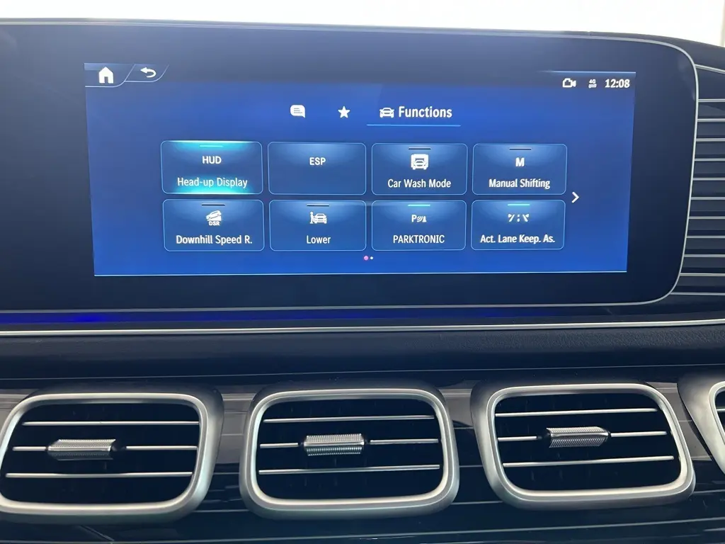 2026 Mercedes Benz GLS 580 4MATIC photo 13