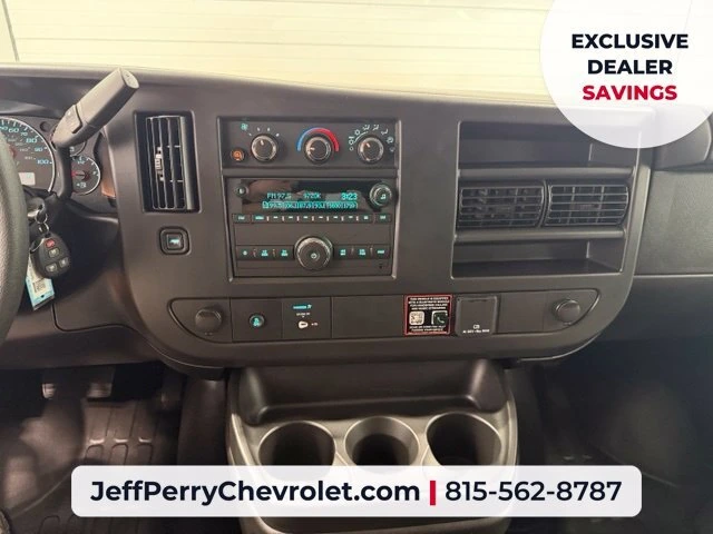 2026 Chevrolet Express Cargo Work Van - Photo 17