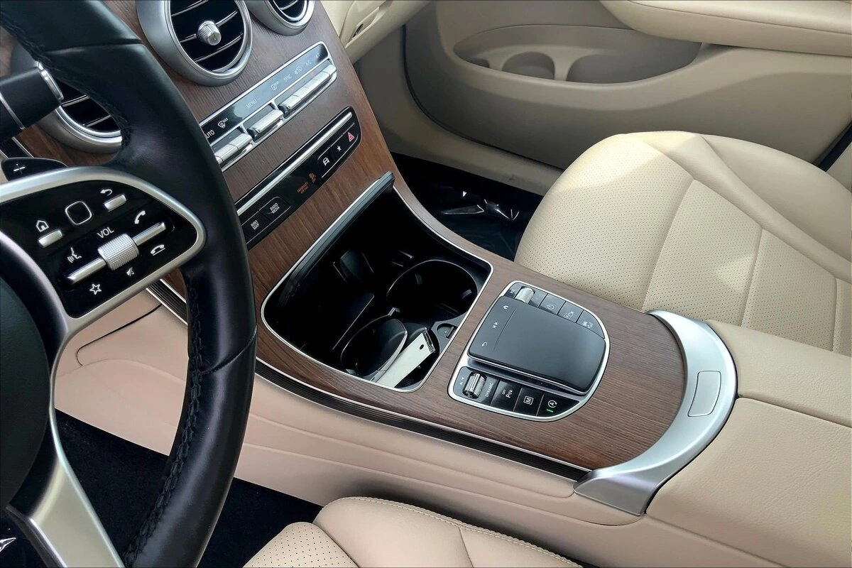 2022 Mercedes-Benz GLC GLC300 - Photo 22