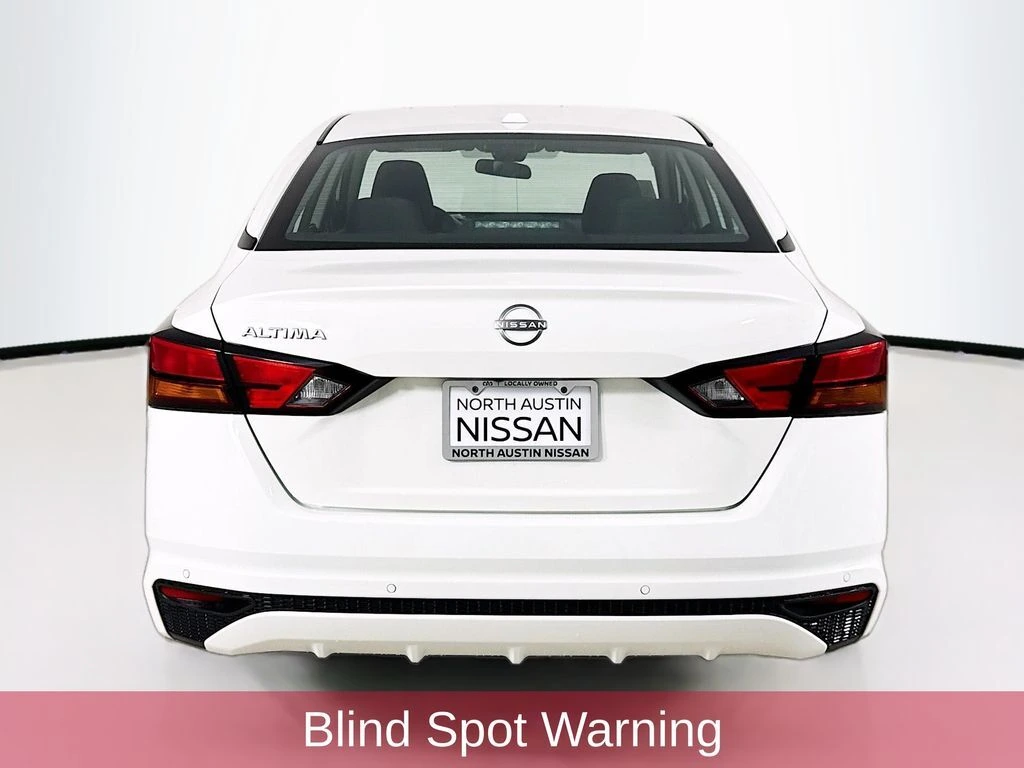 2025 Nissan Altima SV - Photo 6