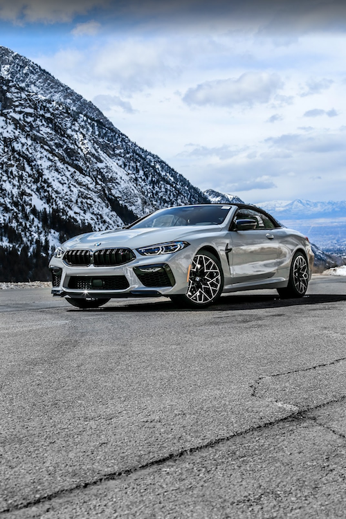 The Double-slat kidney grille with M badging takes a signature of BMW design one step further.