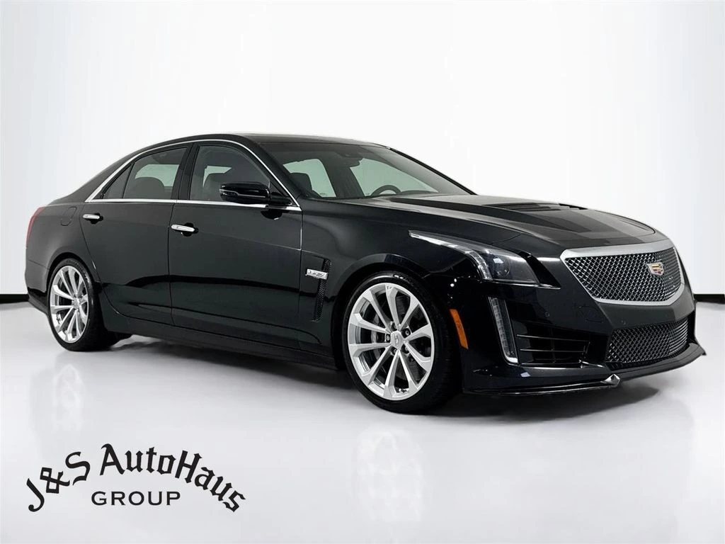 2016 Cadillac CTS-V V RWD's photo