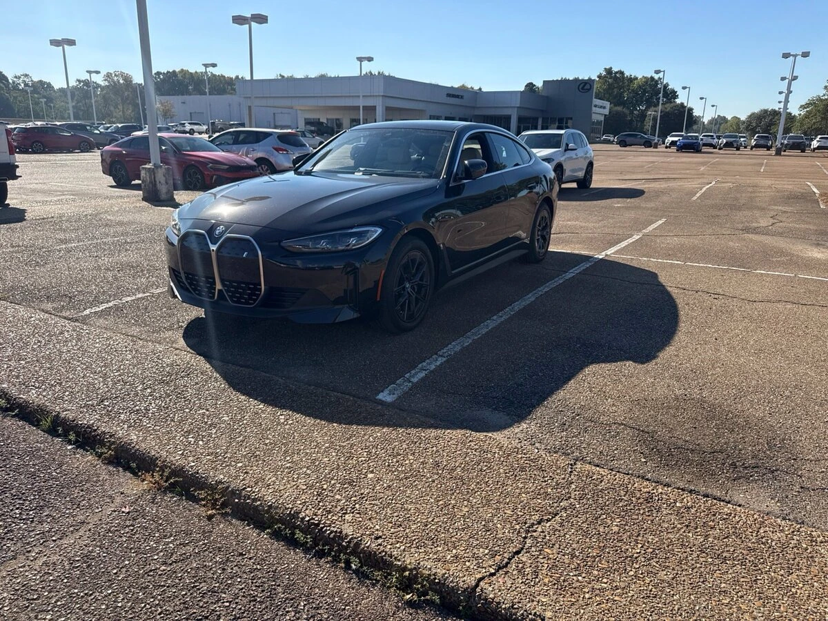 2024 BMW i4 40