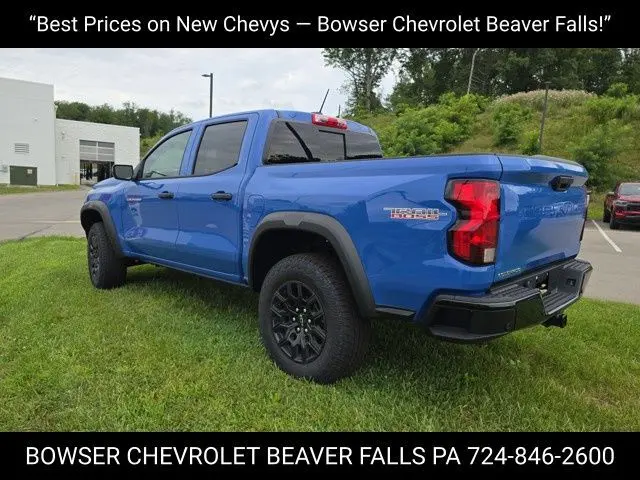 2025 Chevrolet Colorado Trail Boss photo 3