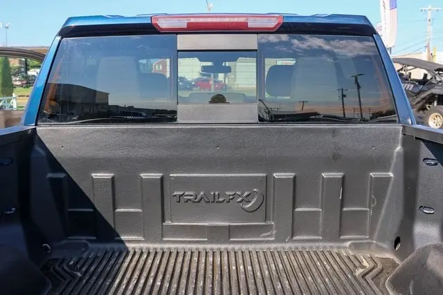 2020 Chevrolet Silverado 1500 LT Trail Boss photo 8